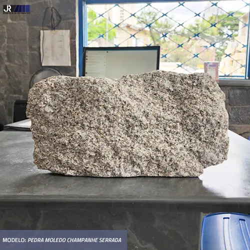 Pedra Moledo Champanhe Serrada