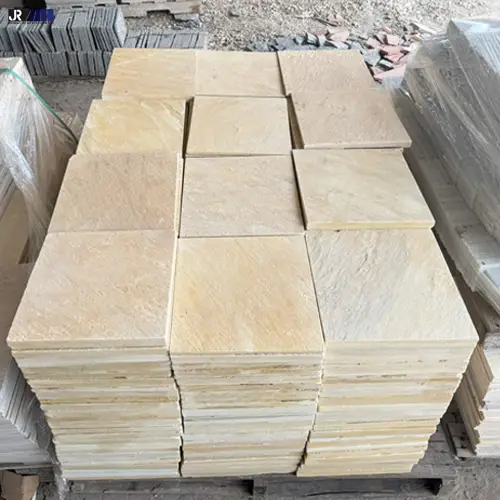 pedra-sao-tome-amarela-30x30-gold-frente